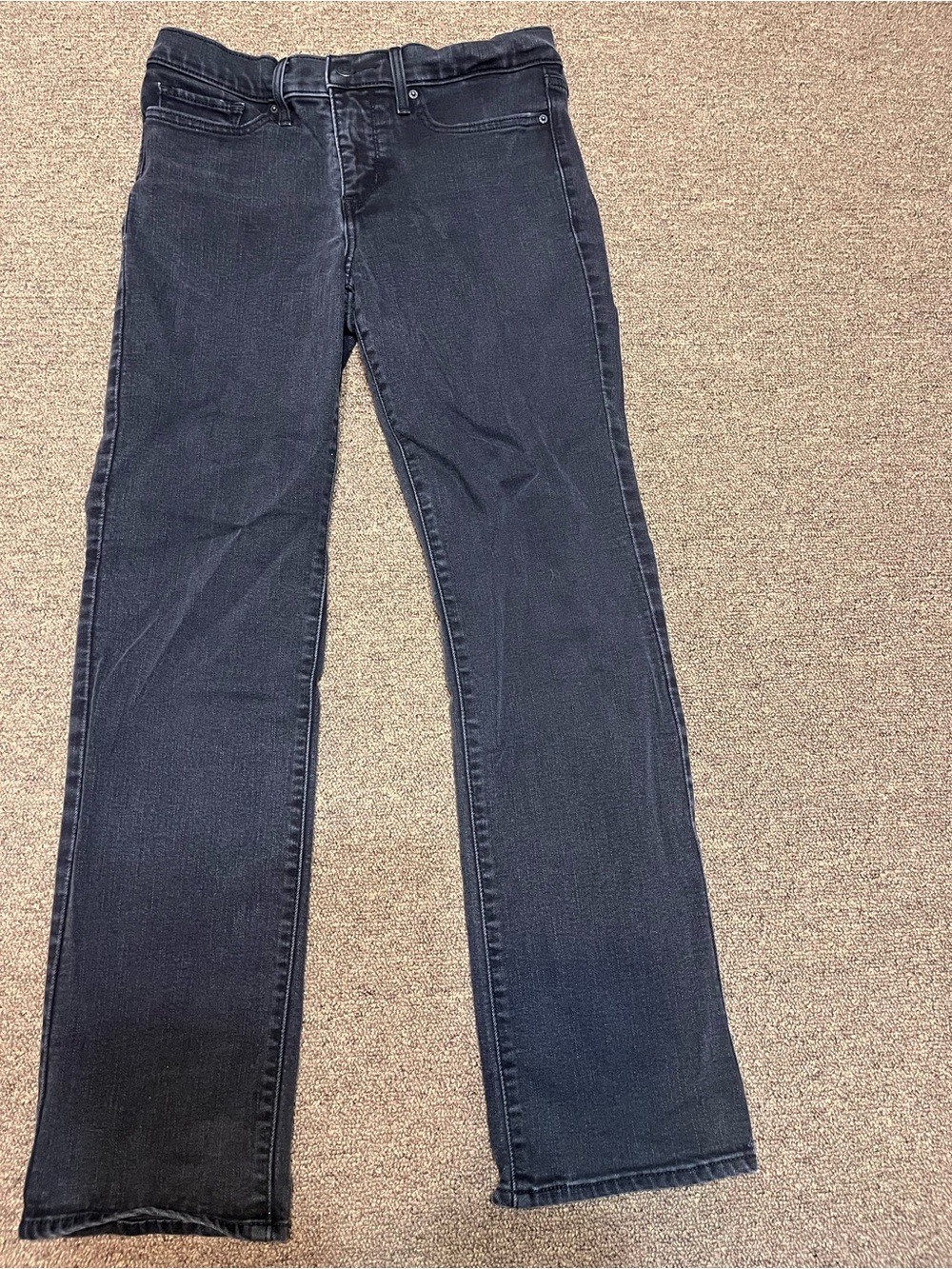 Levi's 312 shaping straight Jeans 28x30 black wash jeans EUC